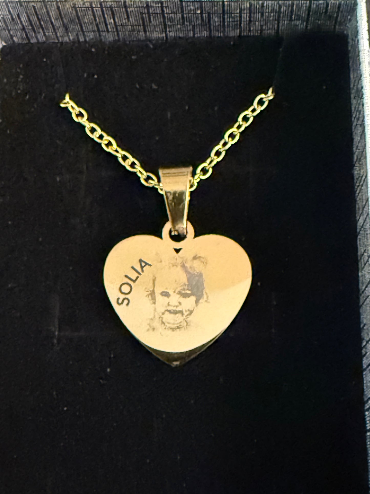 Personalisierter Anhänger in Herzform + Halskette SET