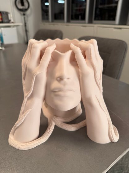 Vase "Gesicht in Händen" 3D gedruckt