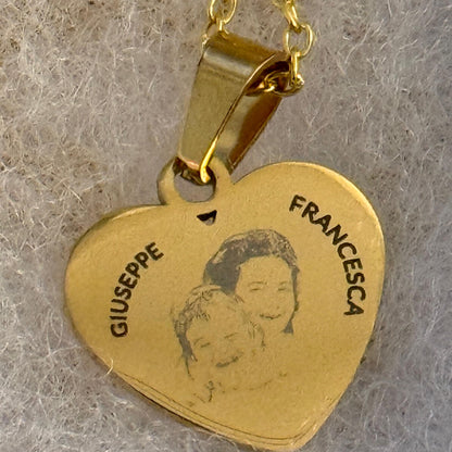 Personalisierter Anhänger in Herzform + Halskette SET